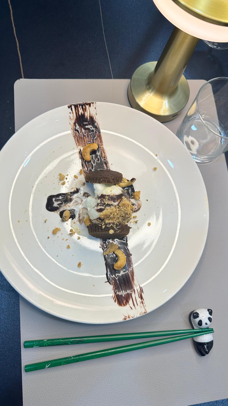 Chocolate dessert
